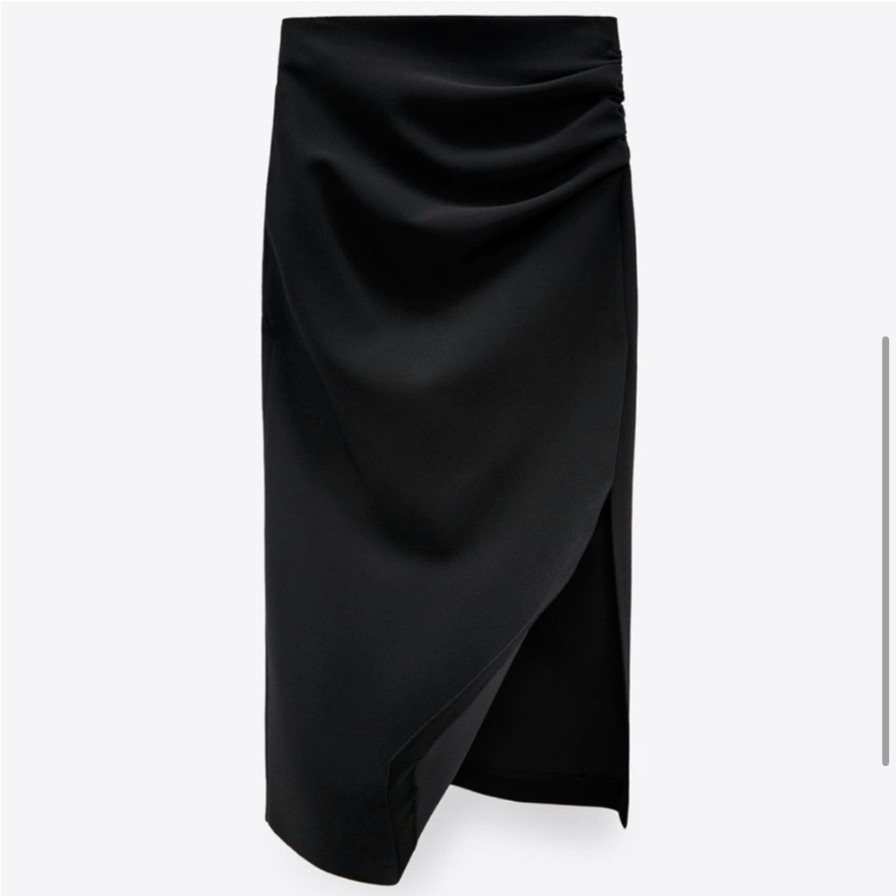 NWT Zara Size L black draped midi skirt
